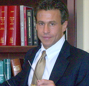 Attorney Martin D. Smalline Headshot